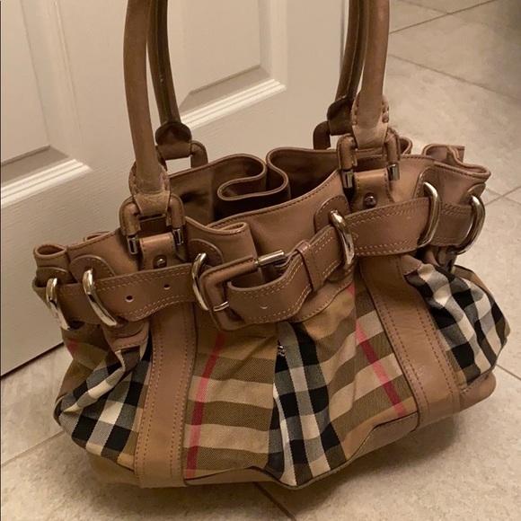 Burberry top handle purse - Picture 1 of 6